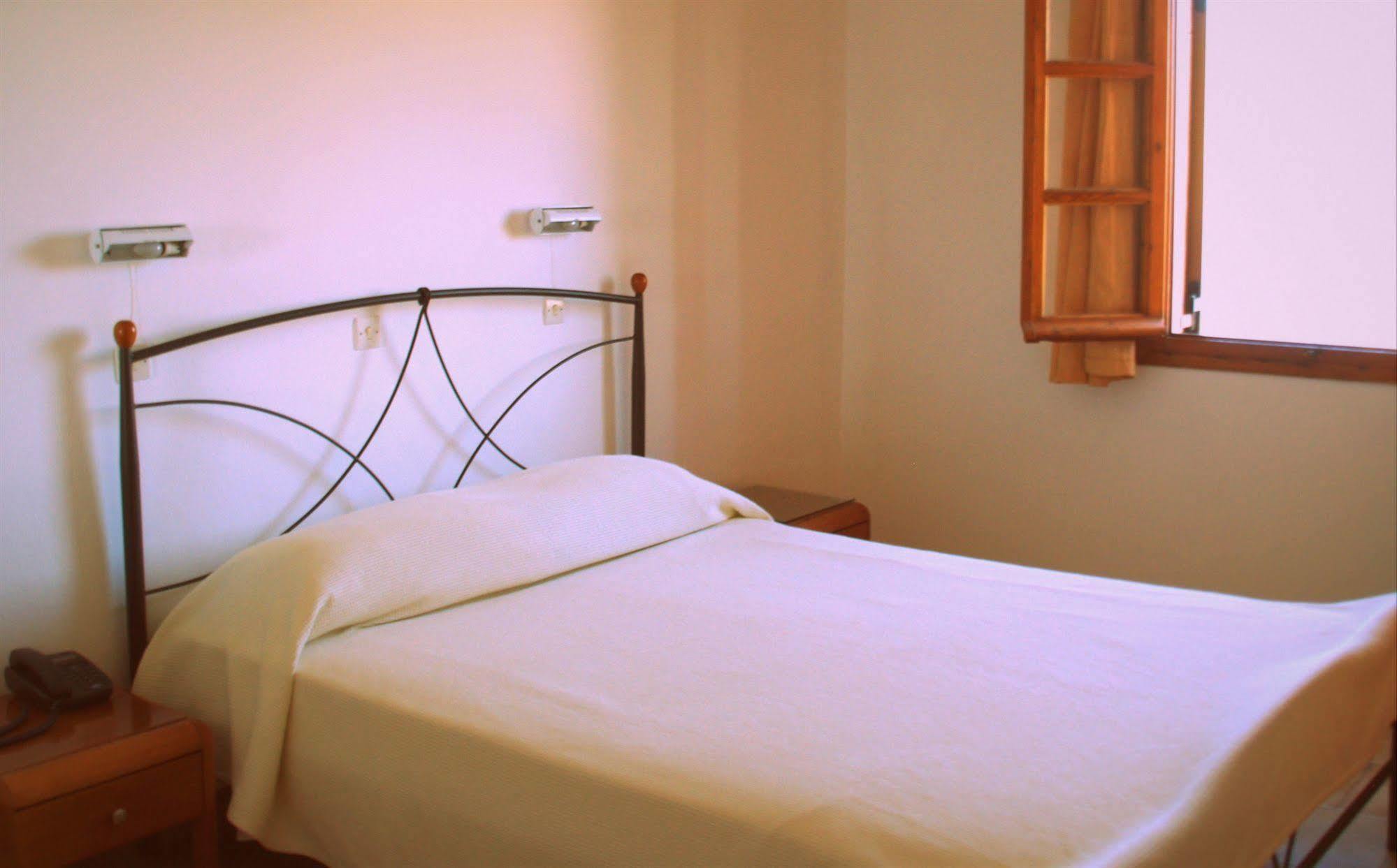 Blue Bay Hotel 斯科拉 外观 照片